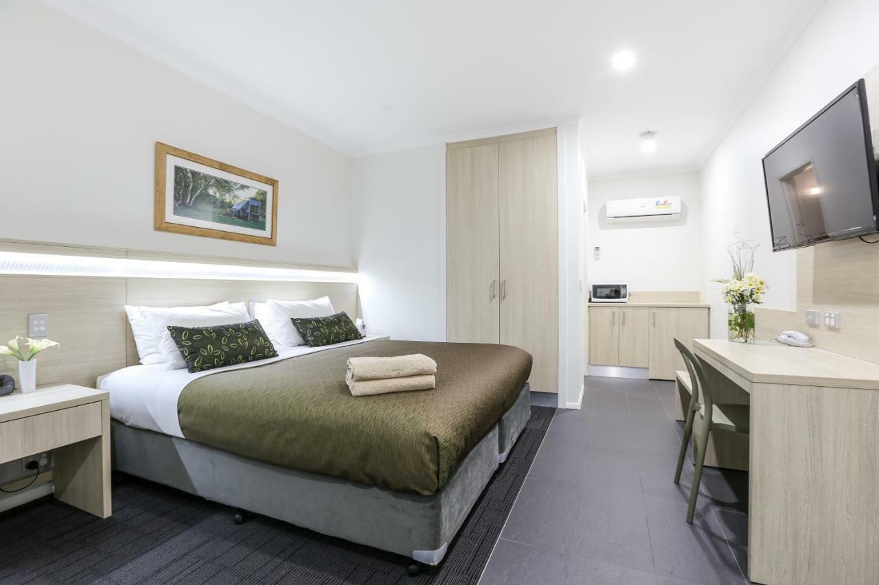 Morphettville Motor Inn Glenelg Exterior photo